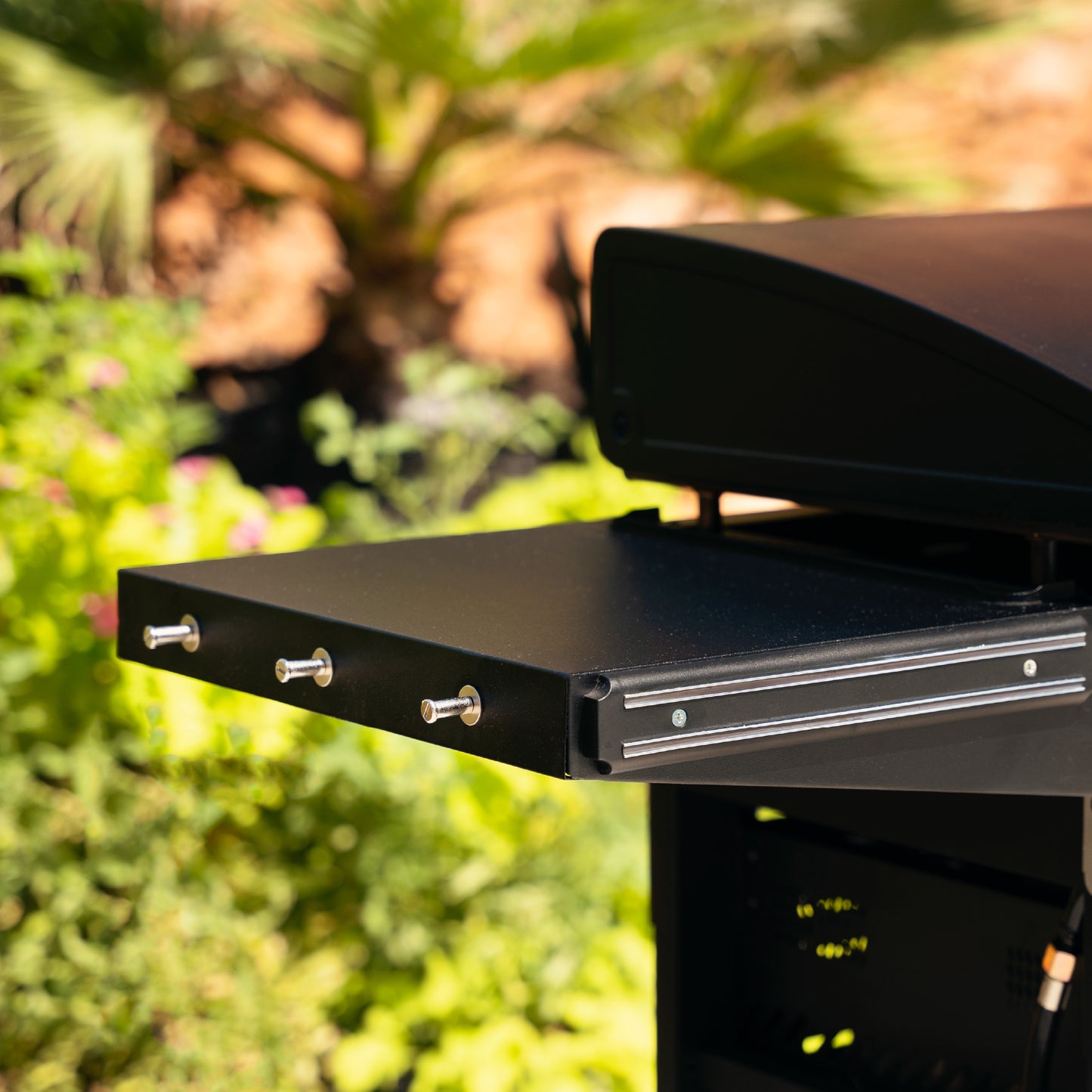 Blackstone 28″ ParilaGrilli AirFryerilla — virallinen tuotekuva